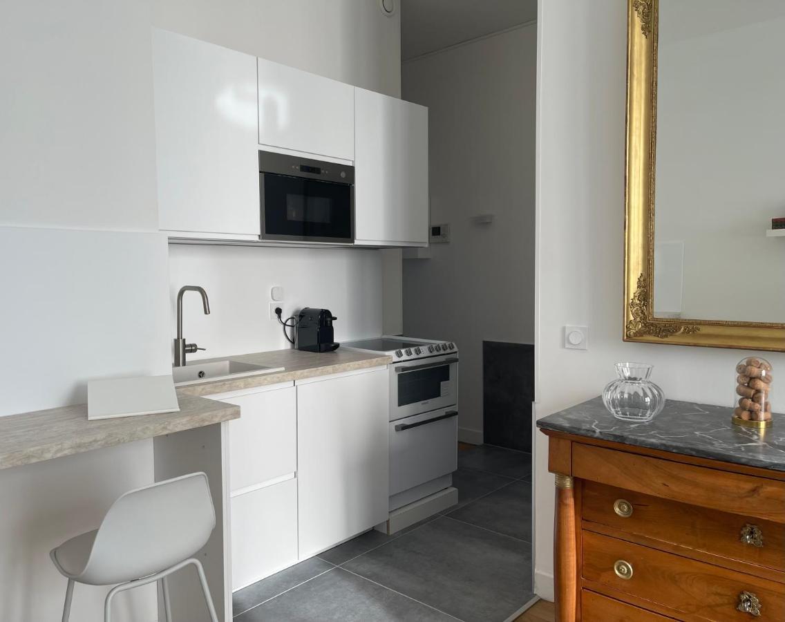 Lux Cathedrale Apartment Реймс Екстериор снимка
